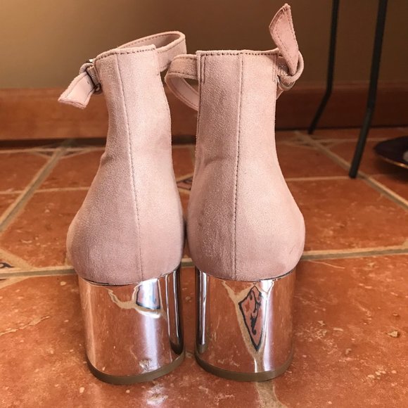 ALDO Legeallan Pink Suede Pumps - Picture 6 of 8